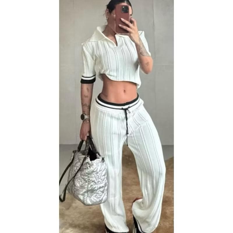 Conjunto tricot modal com calça wide leg e blusa gola polo meio manga